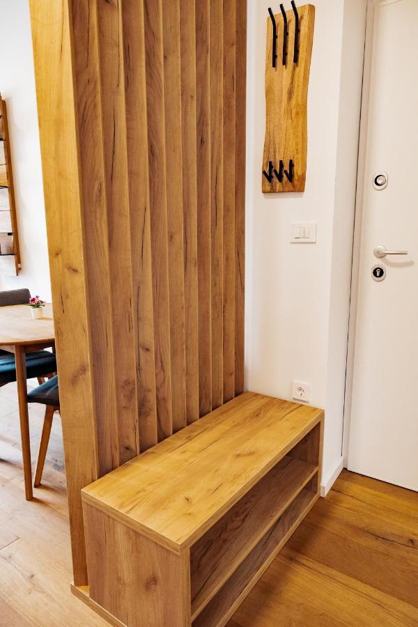 Woody - Comfy Apartment In Siska Любляна Экстерьер фото