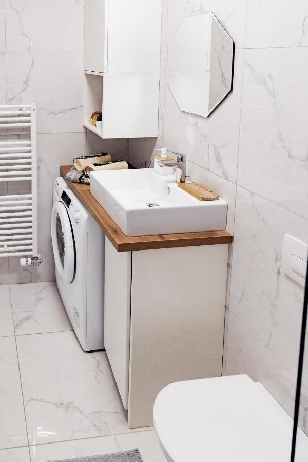 Woody - Comfy Apartment In Siska Любляна Экстерьер фото