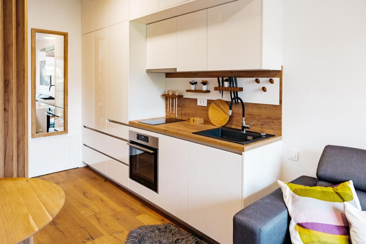Woody - Comfy Apartment In Siska Любляна Экстерьер фото